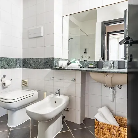 House -charme&relax Apartamento *
